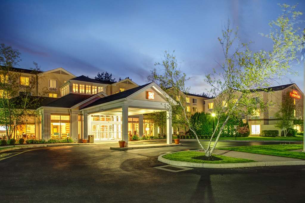 Hilton Garden Inn Danbury Ngoại thất bức ảnh